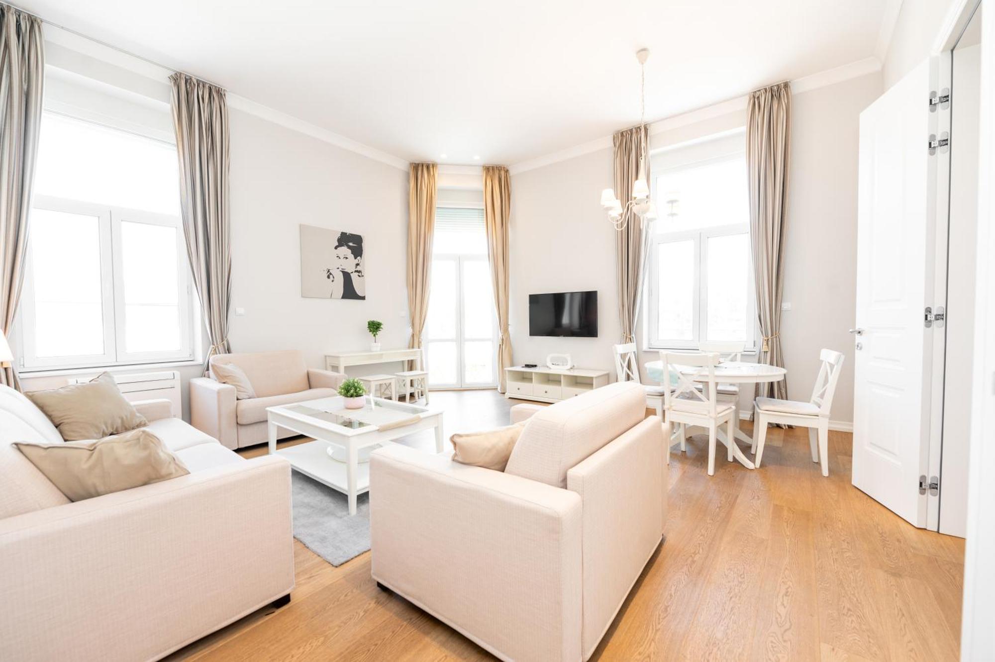 Slavija Fontana Lux Apartments Белград Экстерьер фото